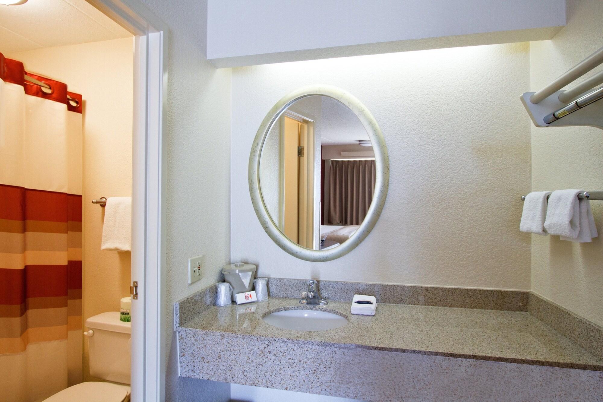 Red Roof Inn Florence - Civic Center מראה חיצוני תמונה